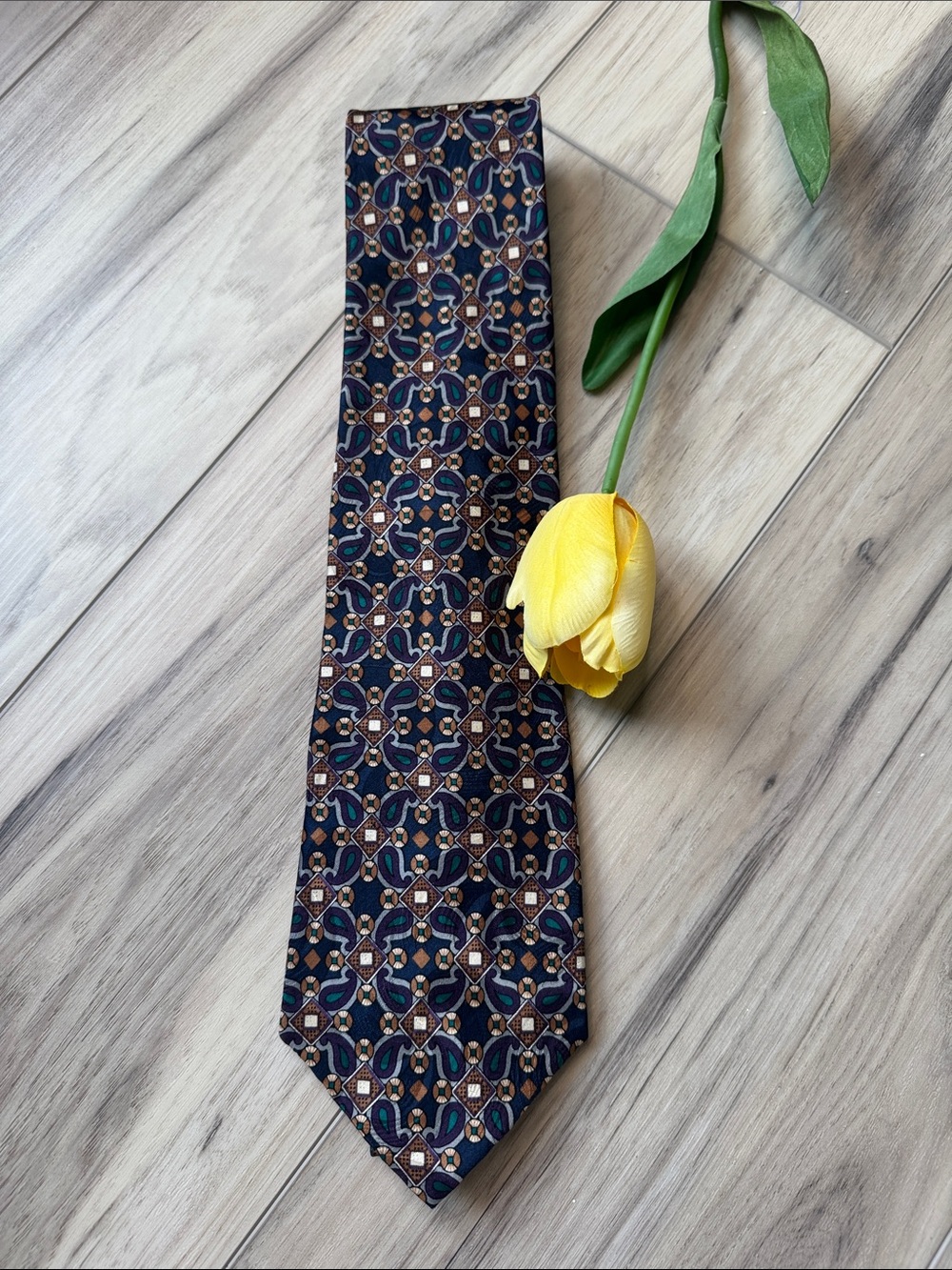 Men’s geo/paisley Christian Dior tie